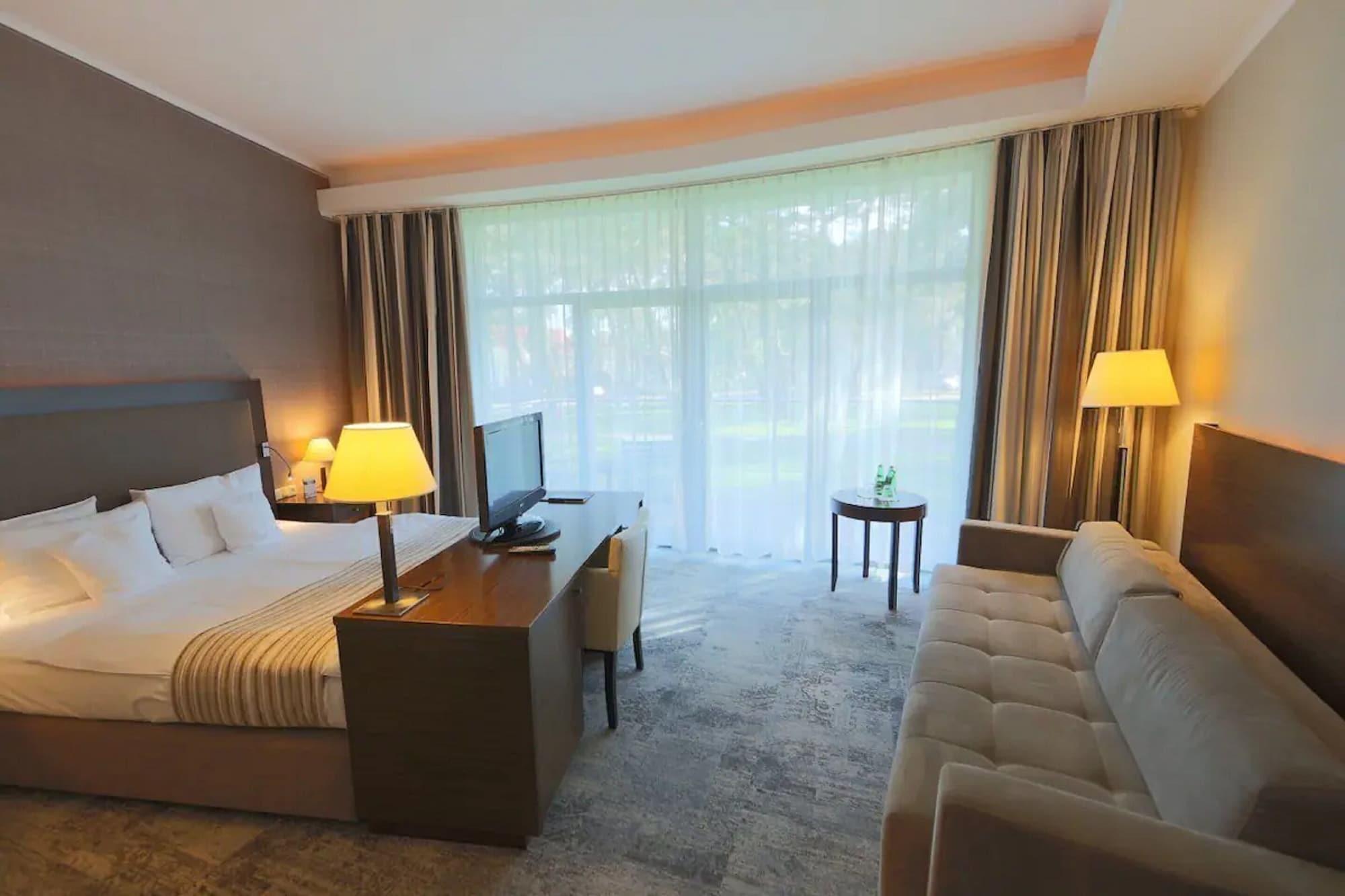Havet Hotel Resort & Spa Dźwirzyno Extérieur photo