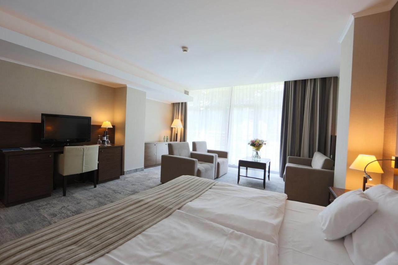 Havet Hotel Resort & Spa Dźwirzyno Extérieur photo